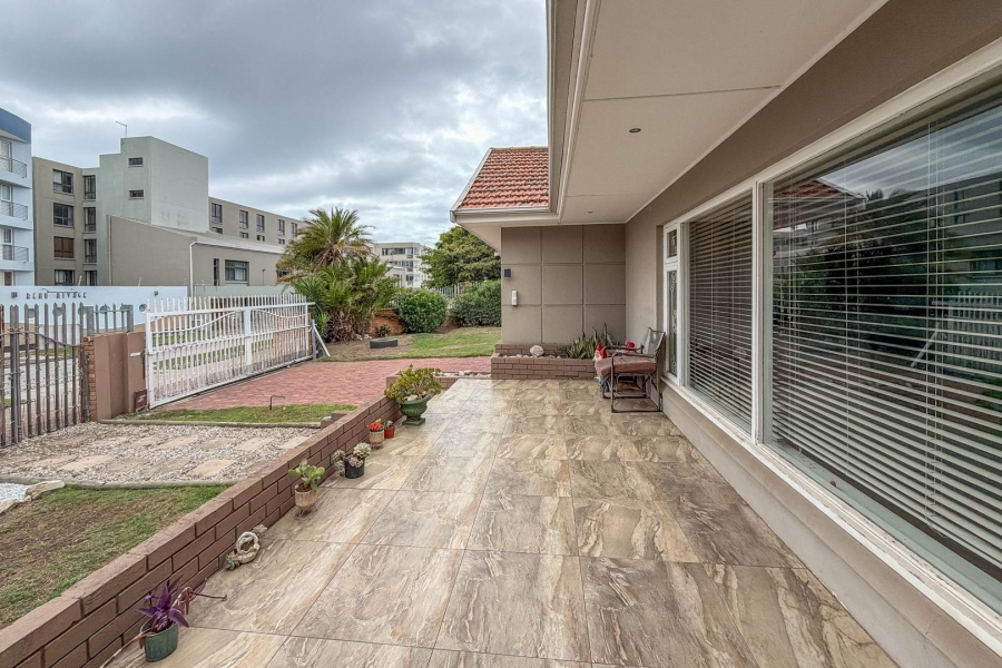 4 Bedroom Property for Sale in Humewood Eastern Cape